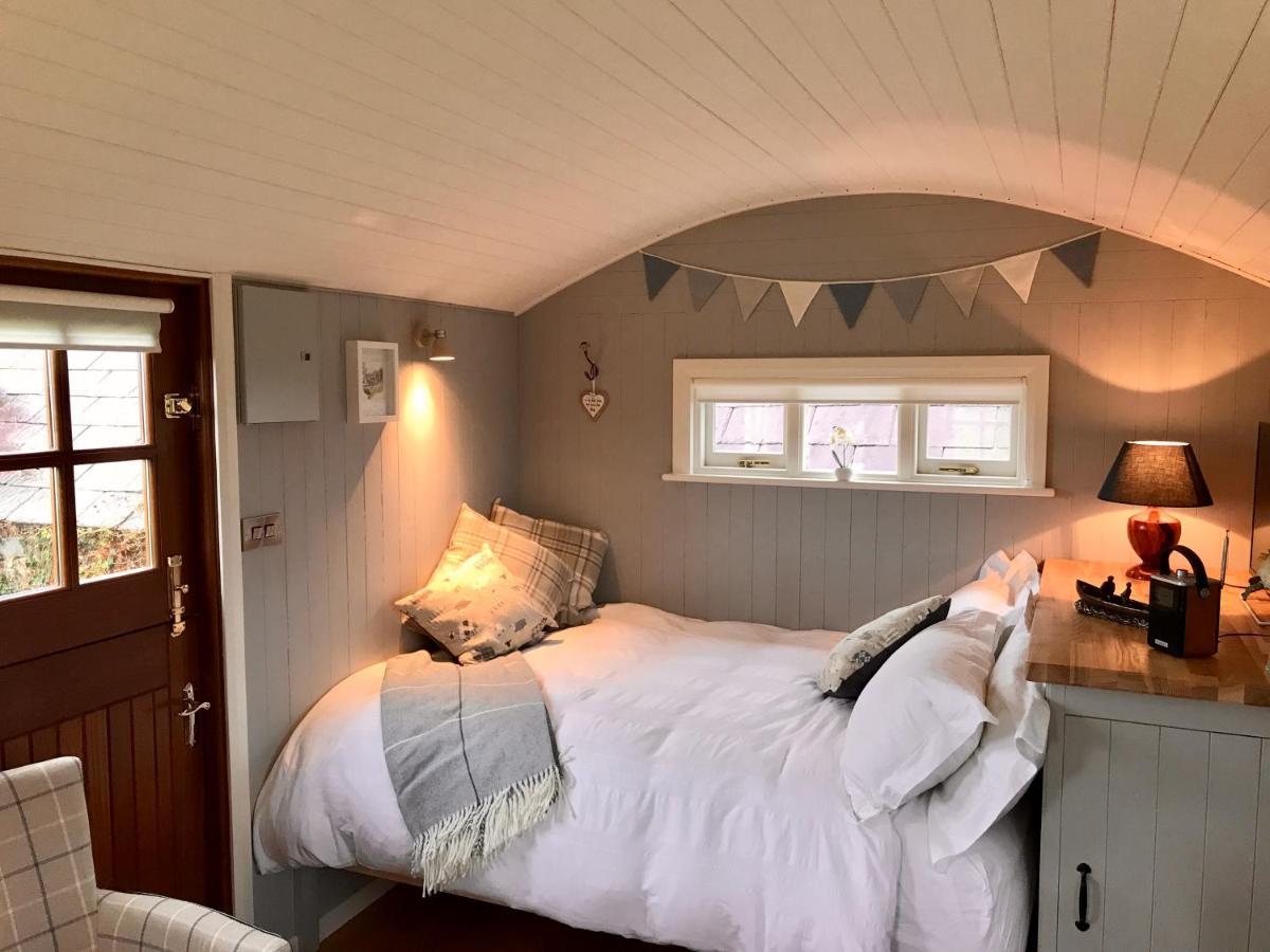 Sheelin Shepherds Hut Cavan Buitenkant foto
