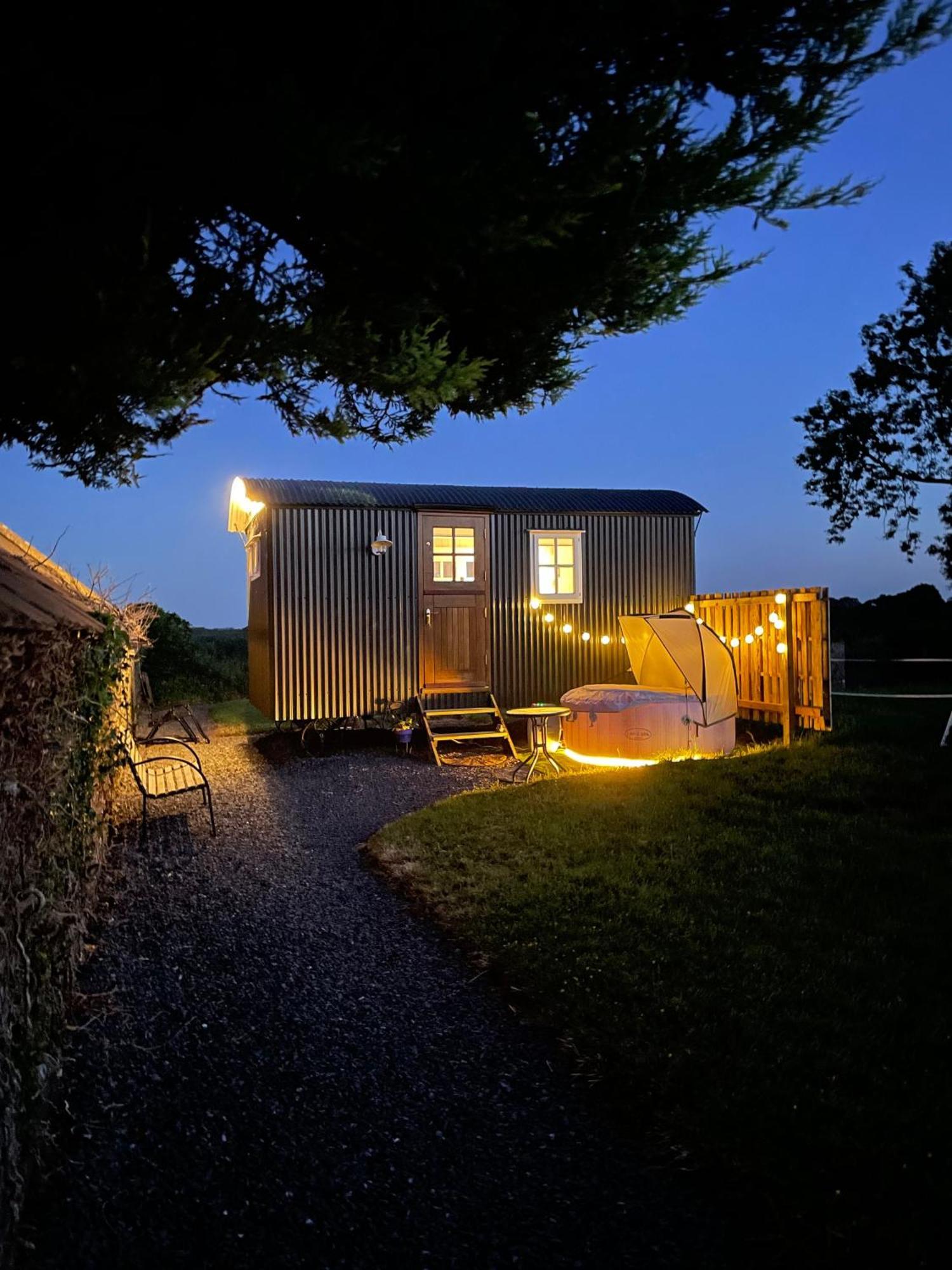 Sheelin Shepherds Hut Cavan Buitenkant foto